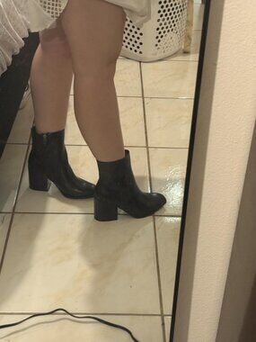 Women's Clean Heel Ankle Boots with Side Zipper, Memory Foam Insole